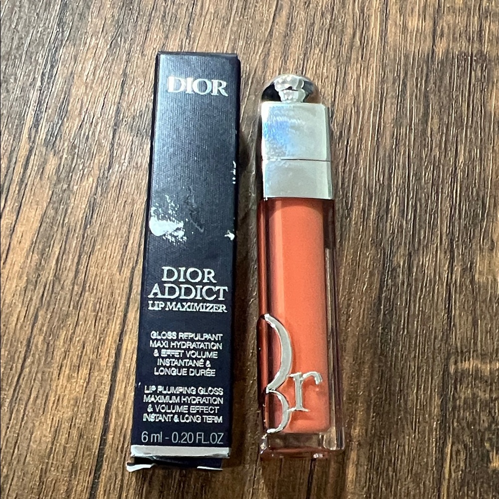 Dior Addict Lip Maximizer in Coral 004
